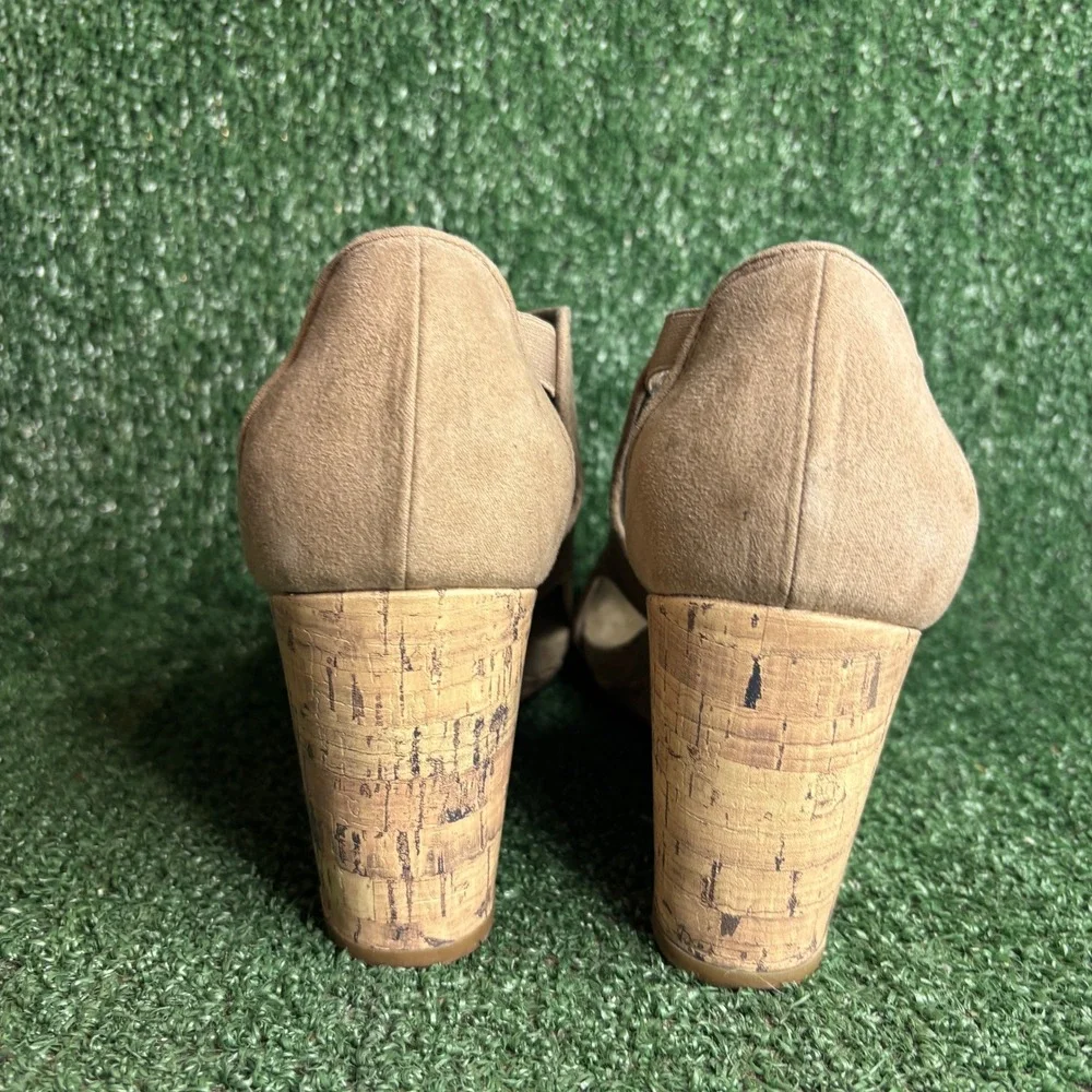 LifeStride HINX Perforated Peep Toe Cork Wedge Sandals Shoes Taupe Womens Sz 11M